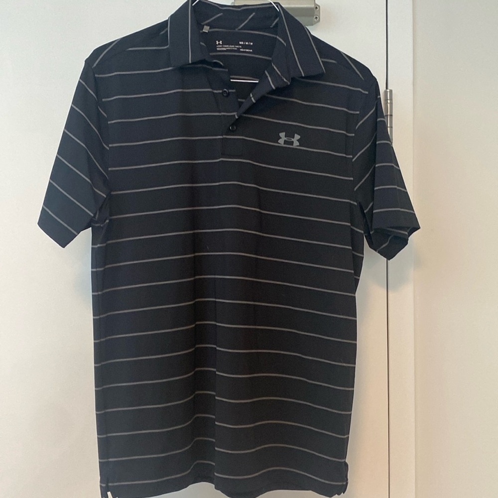 Under Armour - Black polo with grey stripes - size medium - loose fit